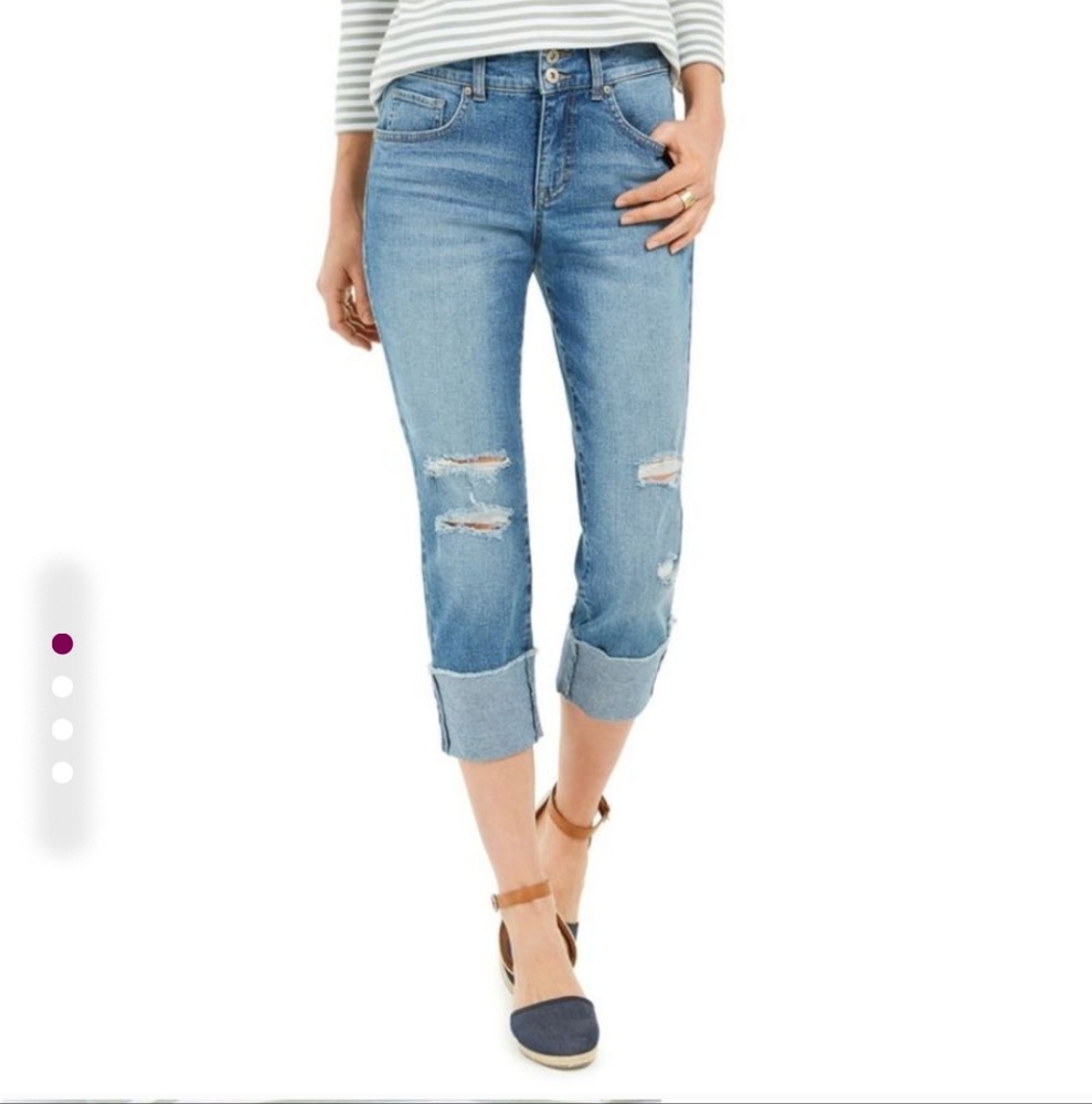 Style & Co Women's Destructed Cuffed Capri Jeans Blue Size 16 NWT